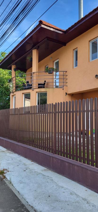 Huesca House Hotel Turda Ngoại thất bức ảnh
