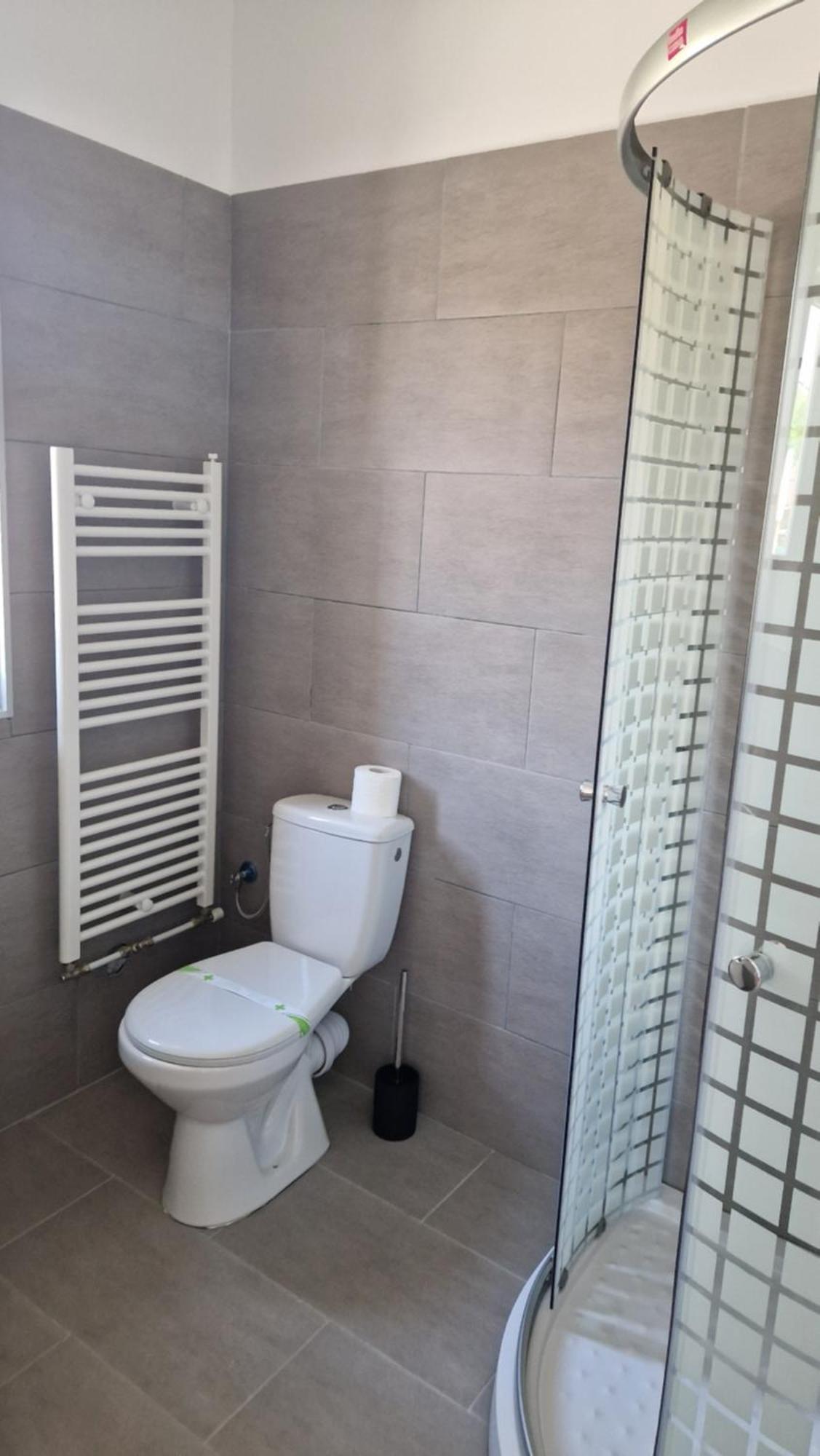 Huesca House Hotel Turda Ngoại thất bức ảnh